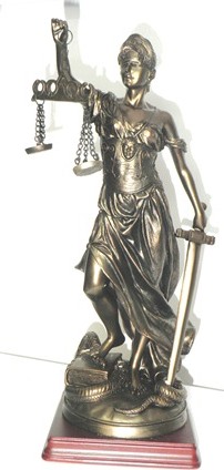 בית המשפט אינו הבעיה בפרשת אלאור עזריה (01-2017)